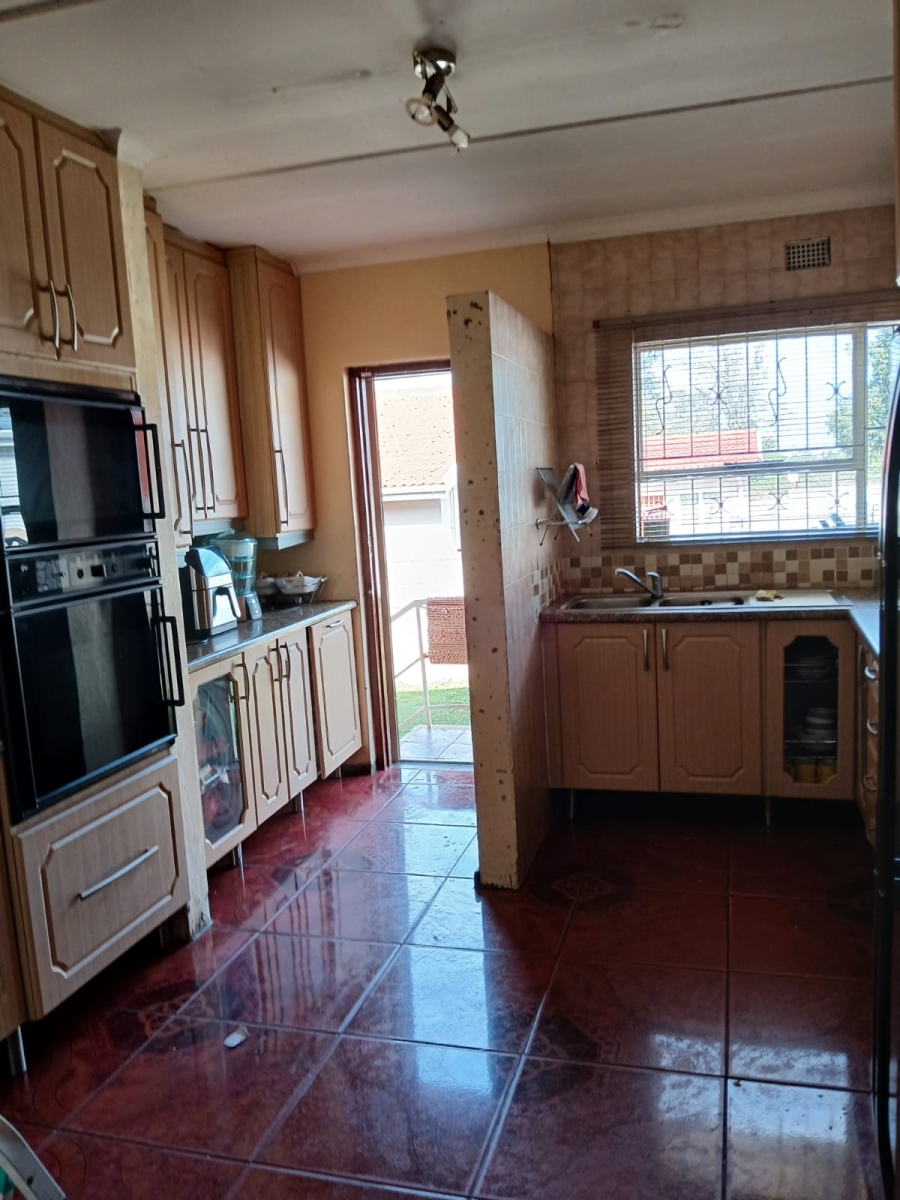 4 Bedroom Property for Sale in West Bank Eastern Cape